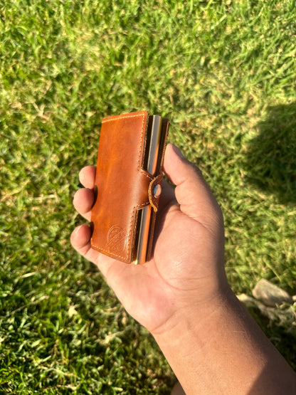 XLCUSIVE™ – Billetera Inteligente de Cuero Genuino