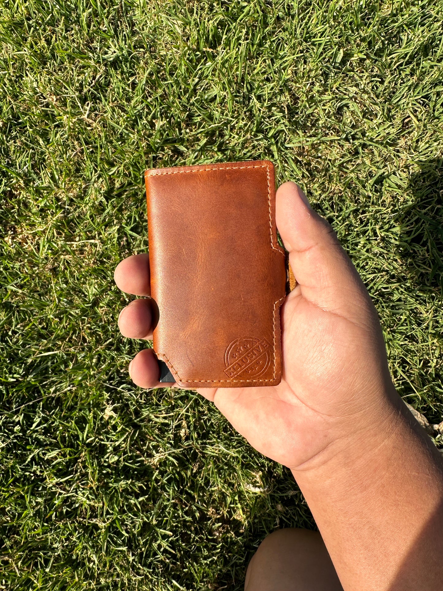 XLCUSIVE™ – Billetera Inteligente de Cuero Genuino